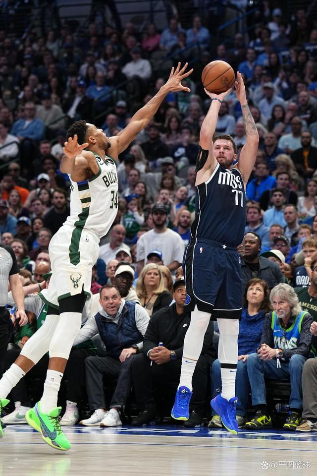 爱游戏官网入口-字母哥在独行侠比赛中反败为胜，险胜引发热议！赢得满堂喝彩的简单介绍