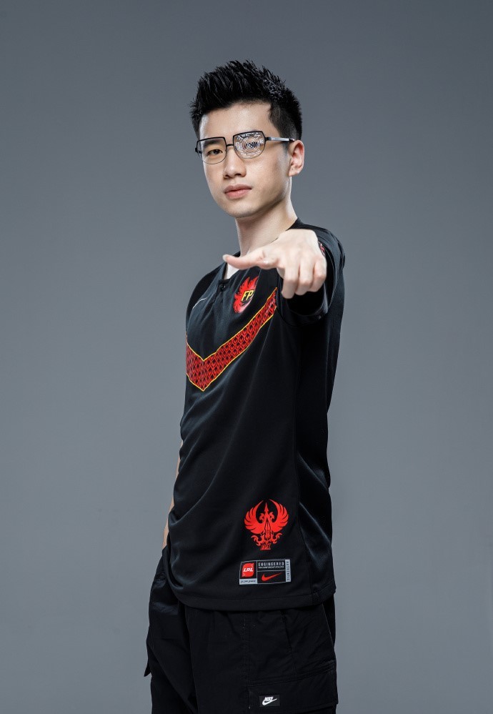 爱游戏-拜仁引发争议！，Doinb官方宣布败北新规赢得满堂喝彩(拜仁必胜)