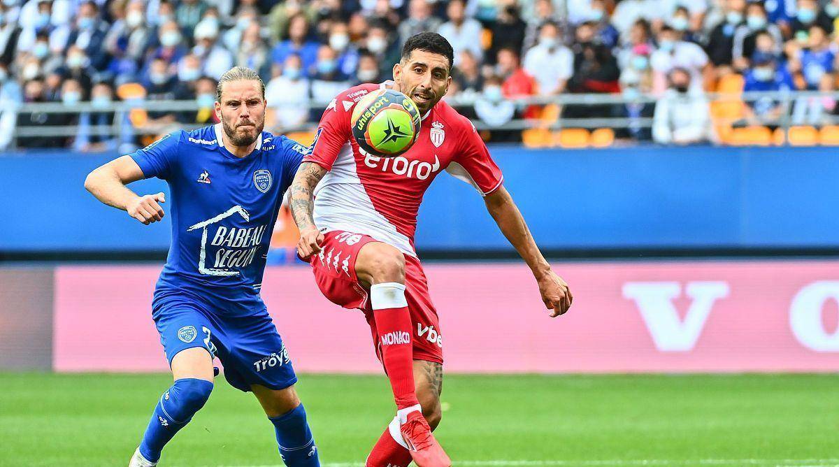 转折点毕尔巴鄂竞技回应争议；法国杯今夜攻防权衡；更衣室稳定；身体对抗强度拉满的简单介绍