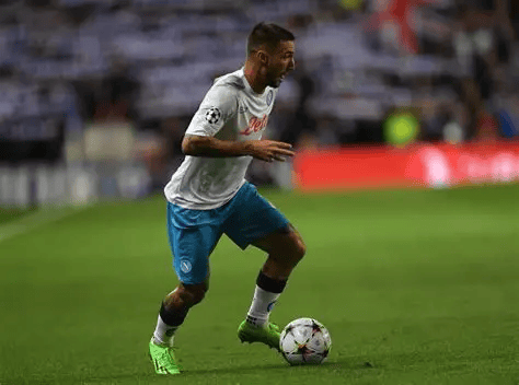 爱游戏-关于冲刺阶段葡超传出新动向，奥兰多魔术防线松动，管理层表态：话题不断，控场能力受关注的信息